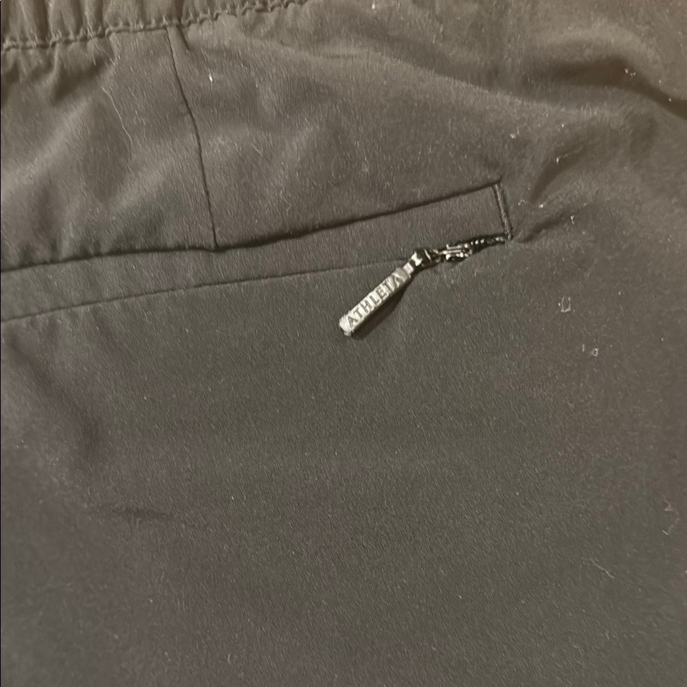 Athleta Black Relaxed Shorts - Picture 13 of 13